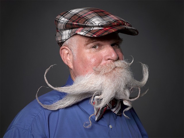 Greg Anderson barbes et moustaches