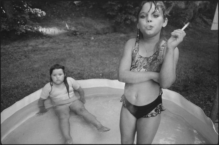 Amanda et sa cousine Amy, Valdese, North Carolina, USA, 1990 - © Mary Ellen Mark