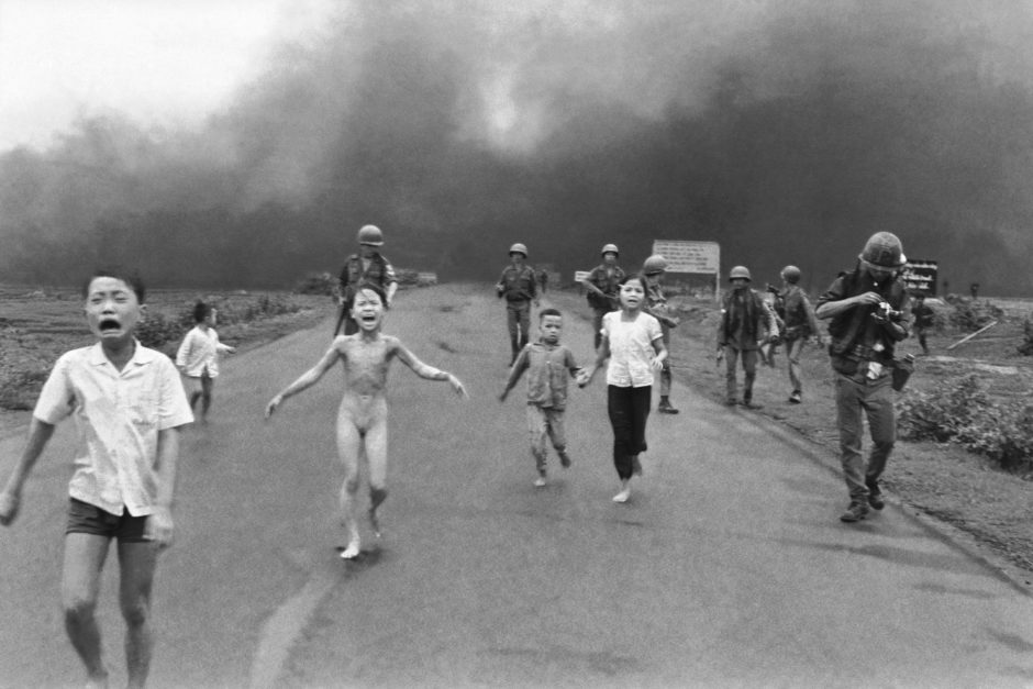 Date : 8 juin 1972 Auteur : Nick Ut Lieux : Vietnam
