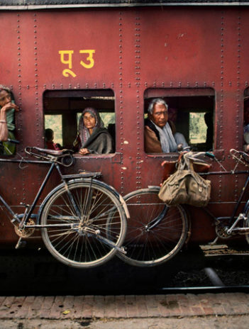 Steve McCurry Indian Railway