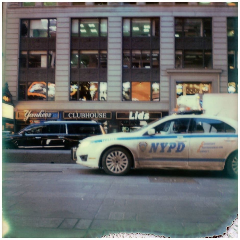 © Nicolas Dehe, qui expose à Sainte-Geneviève-des-Bois quelques Polaroid de son récent voyage à New York