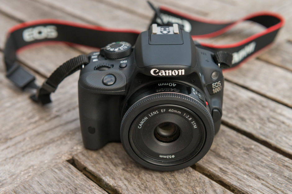 Canon EOS 100D - Reflex Numérique 18 Mégapixels, écran Tactile 3 Pouces, Compact Et Léger - Noir