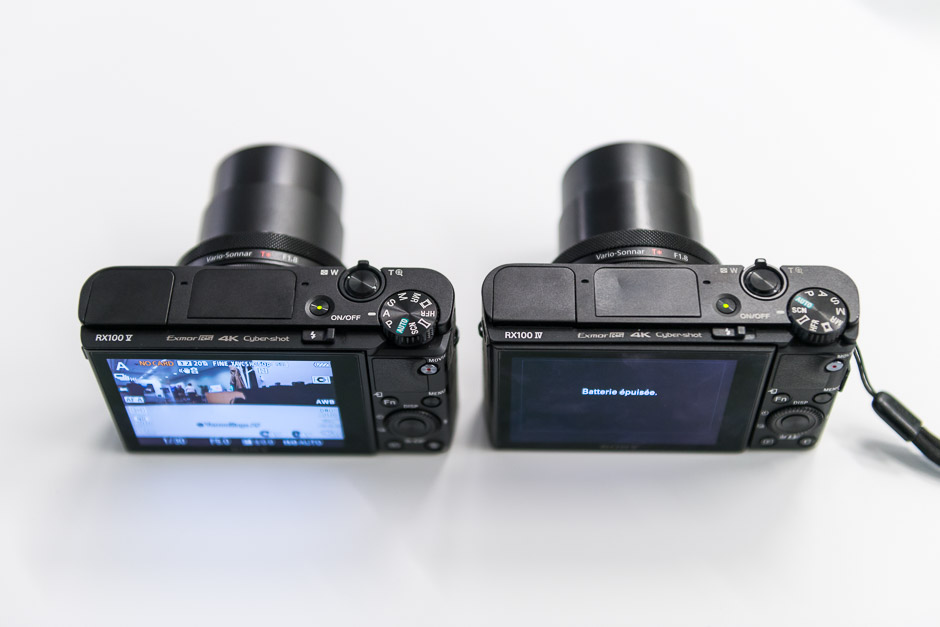 Comparaison Sony RX100 Mark V et Mark IV de derrière