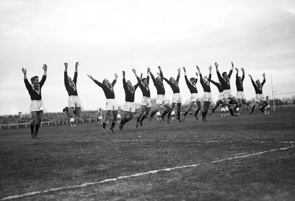 25 décembre 1951 France - Kiwis (équipe de Nouvelle-Zélande), match de rugby à Treize XIII à Pau