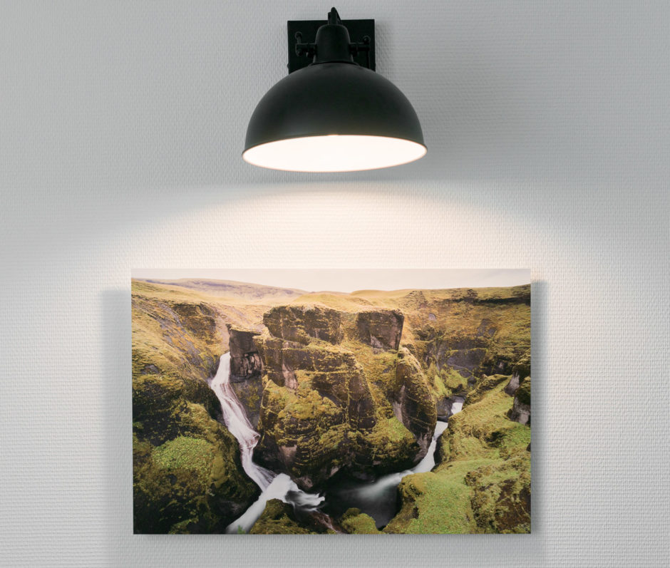 Le tableau photo 60x40 cm accroché au mur