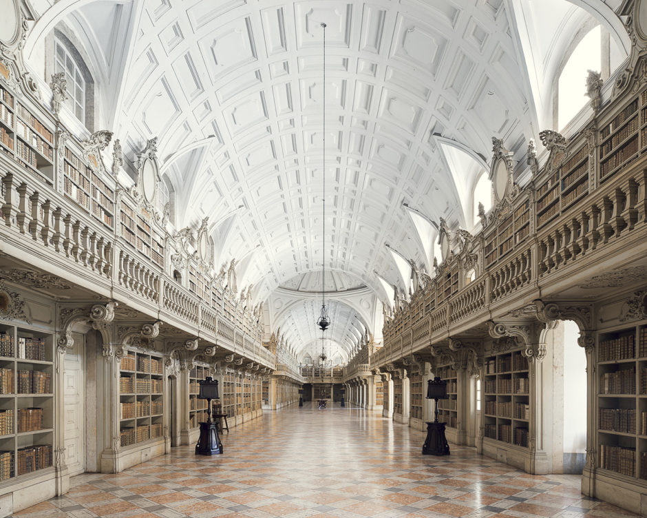 © Thibaud Poirier - "Libraries" - Palàcio Nacional de Mafra, Mafra, 1755