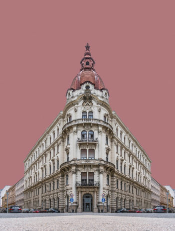 Corner Symmetry © Zsolt Hlinka