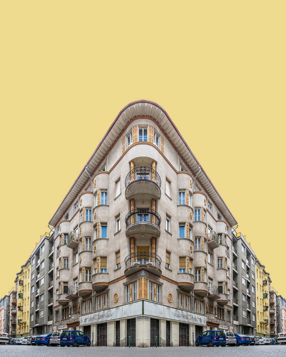 Corner Symmetry © Zsolt Hlinka