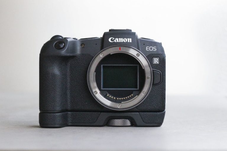 Test Canon EOS RP, l'hybride plein format le plus abordable de Canon