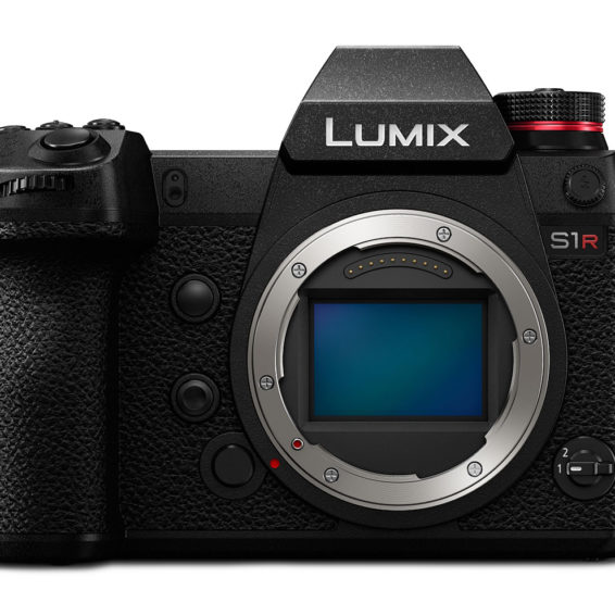 Panasonic S1R