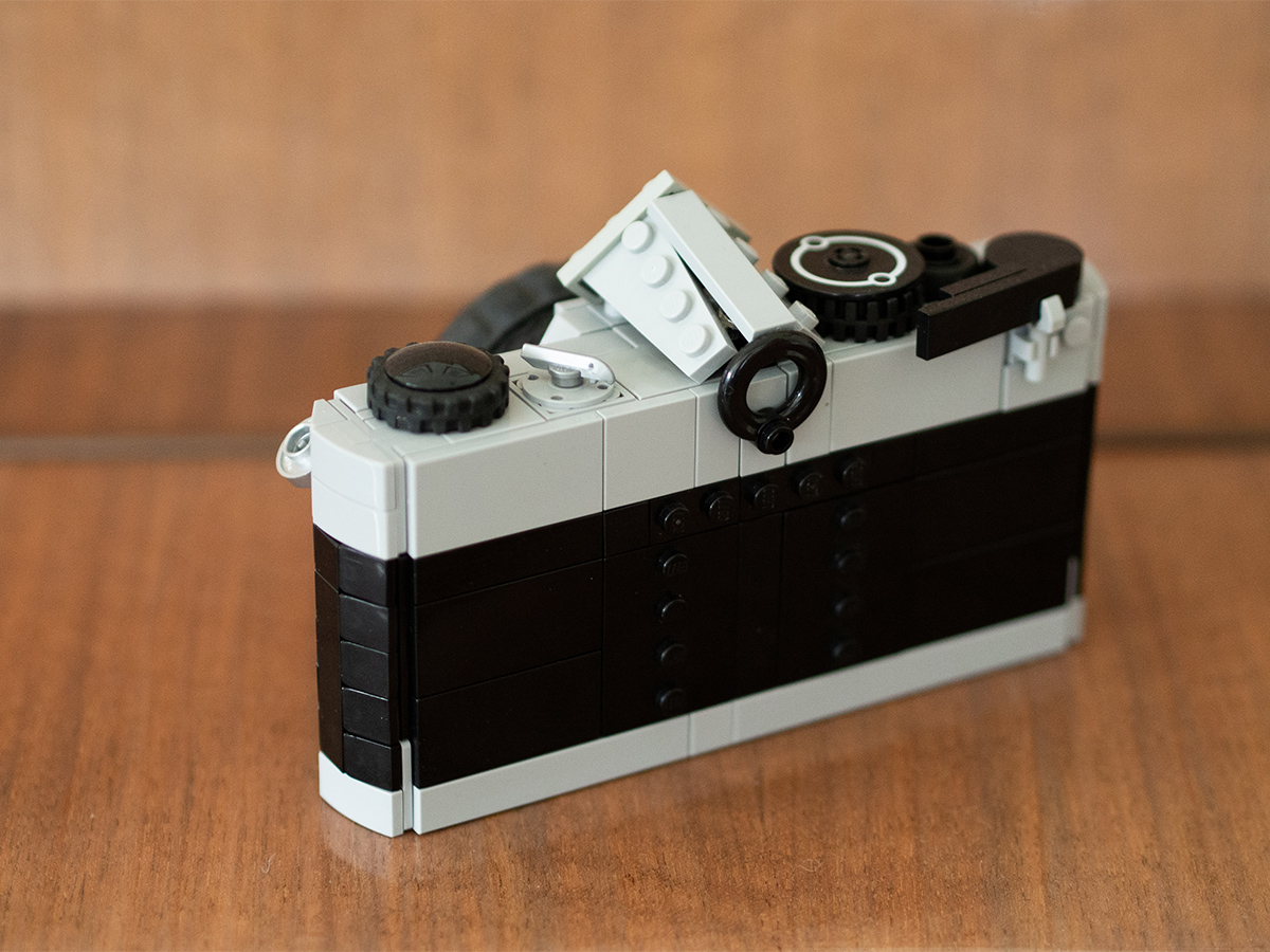 Cette version LEGO de l'Olympus OM-1 pourrait devenir officielle