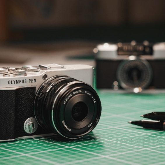 Olympus Pen E-P7