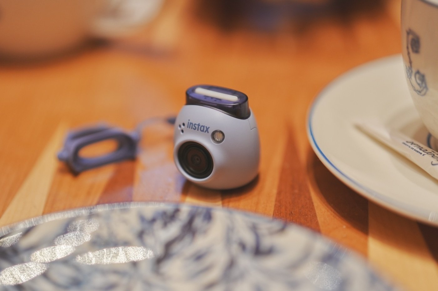 Fujifilm lance l'Instax Pal, un appareil numérique miniature et