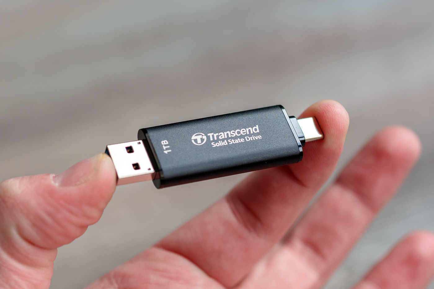 Disque SSD externe portable USB-C 2 To - Transcend ESD300 Argent
