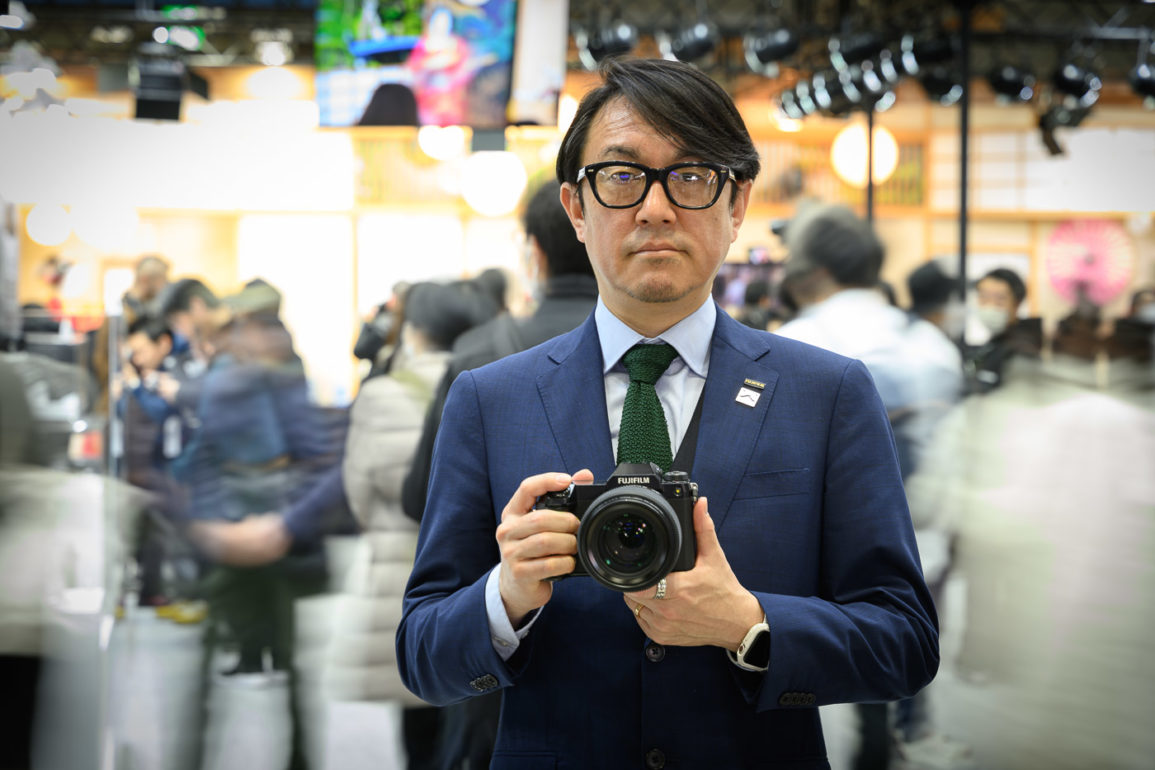 Interview Fujifilm CP+ 2024 : « il est temps d’aborder la photographie animalière ou sportive avec le système GFX »