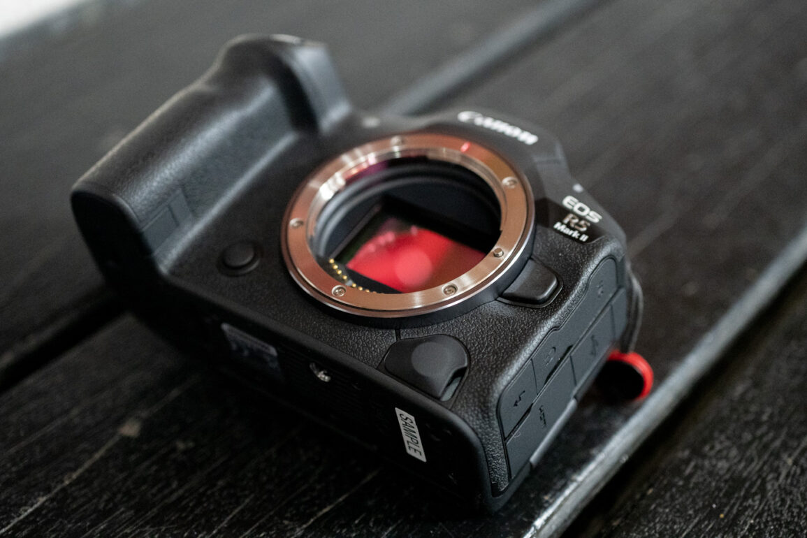 Appareil photo reflex argentique Canon EOS 620 très bon état