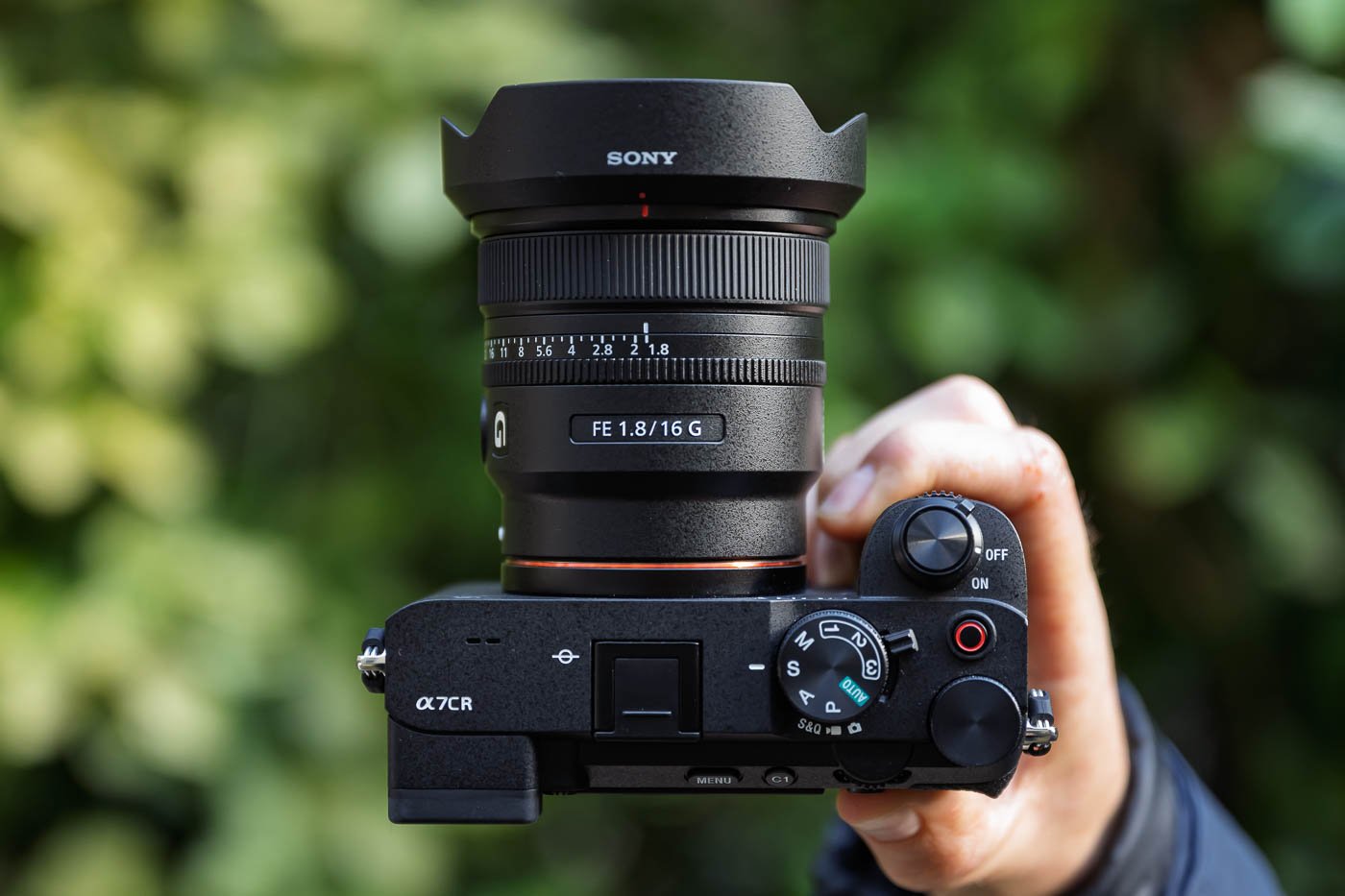 Sony FE 16 mm f/1,8 G