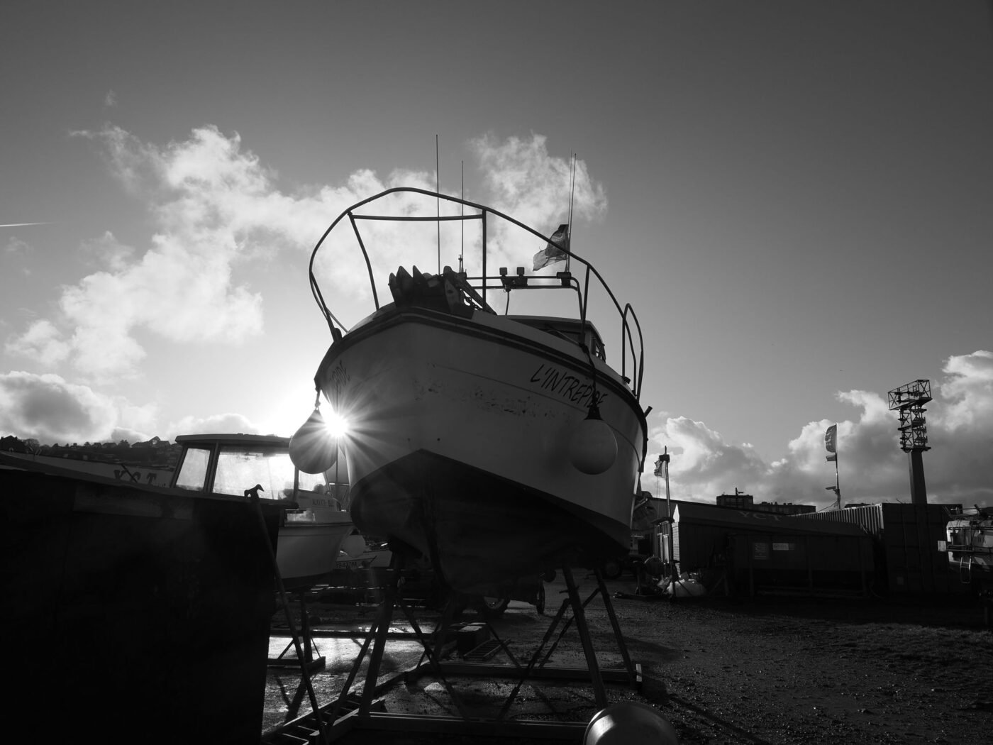 Dry Quay - OM‑3 - Olympus M.Zuiko 12‑45 mm f/4 - 13 mm, 1/640 s at f/9.0, ISO 200