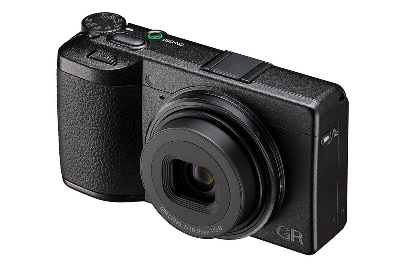 Ricoh GR IV