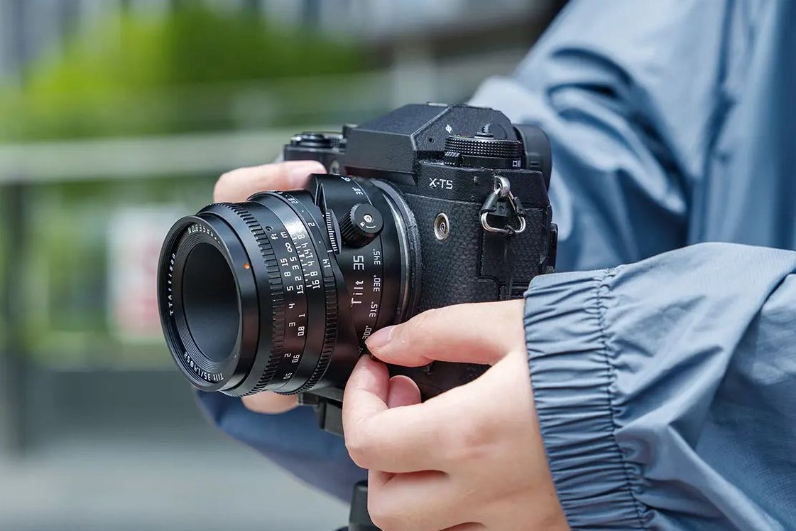 TTArtisan Tilt 35 mm f/1,4