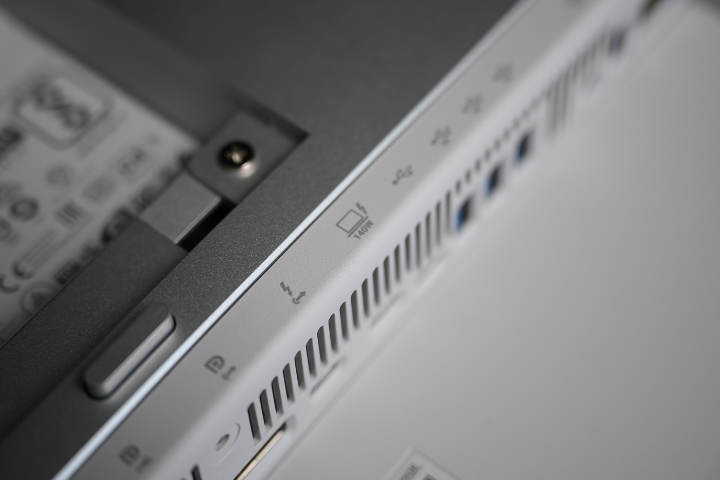 Dell UltraSharp 32 pouces U3325QE
