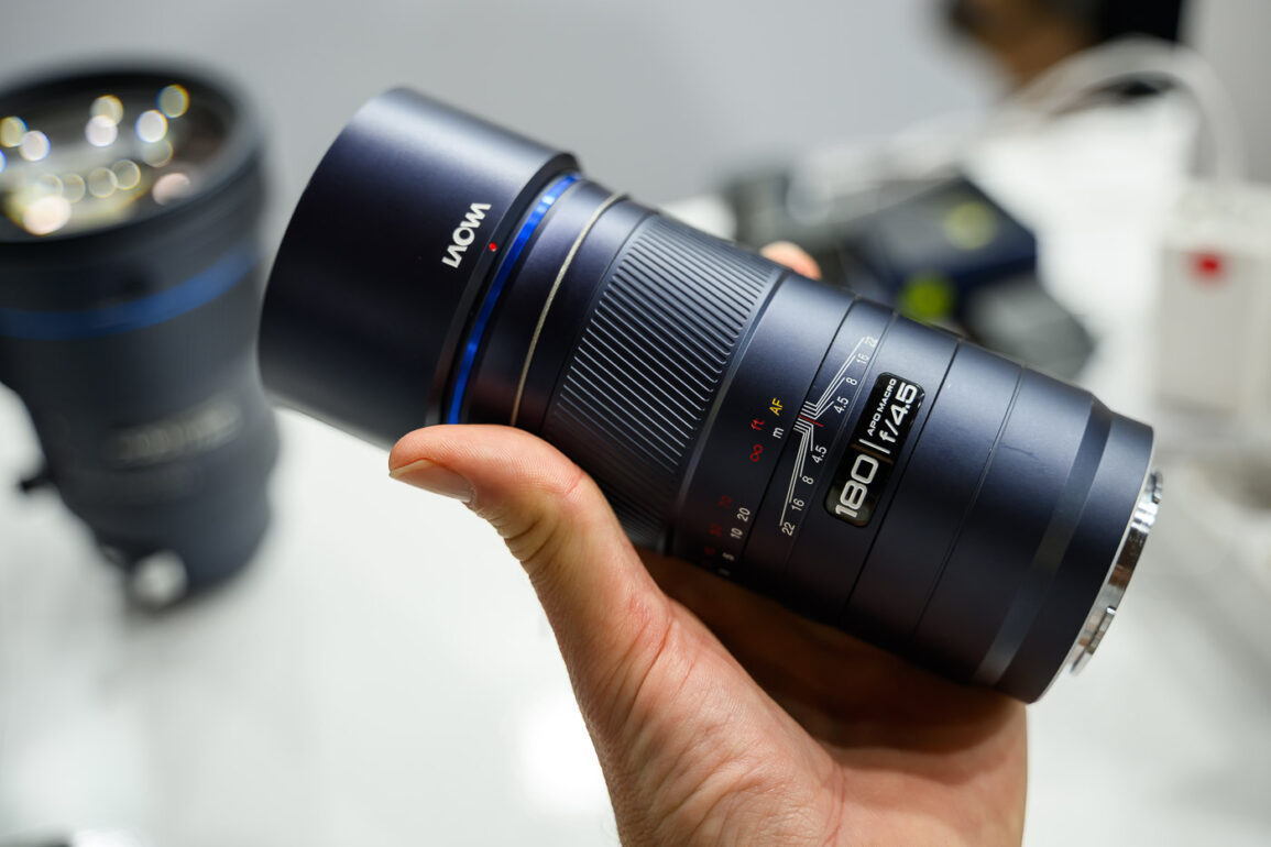 Laowa 180 mm f/4,5 1,5x Ultra Macro APO : super macro et autofocus