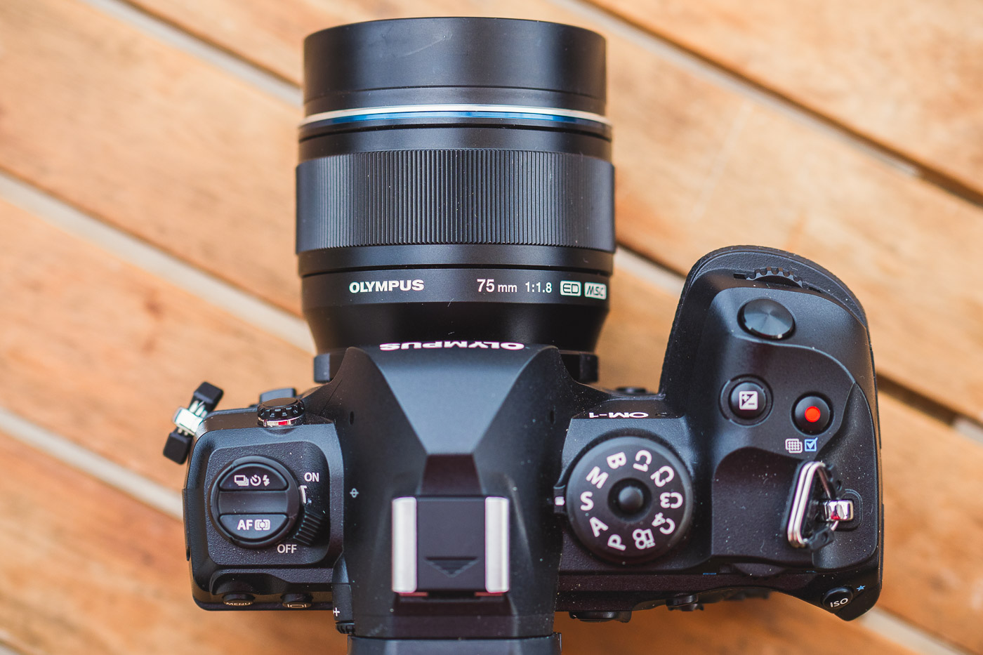 Olympus M.Zuiko Digital ED 75 mm f/1,8