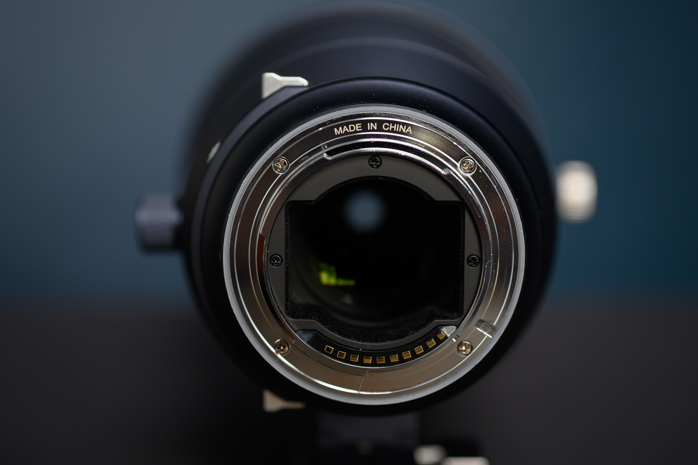 Test Laowa AF 200 mm f/2 FF