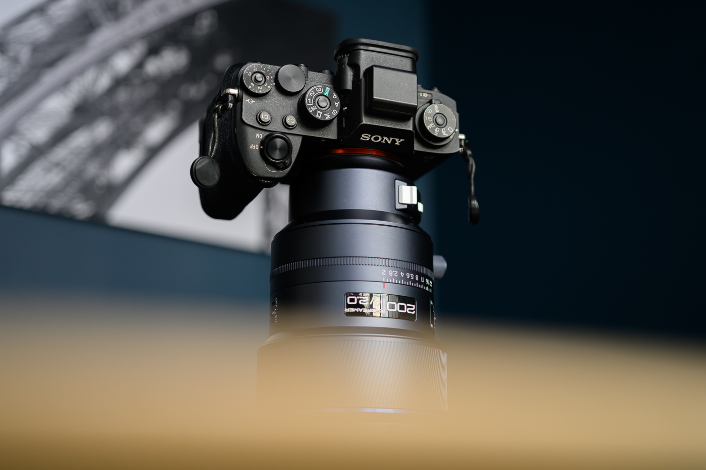 Test Laowa AF 200 mm f/2 FF