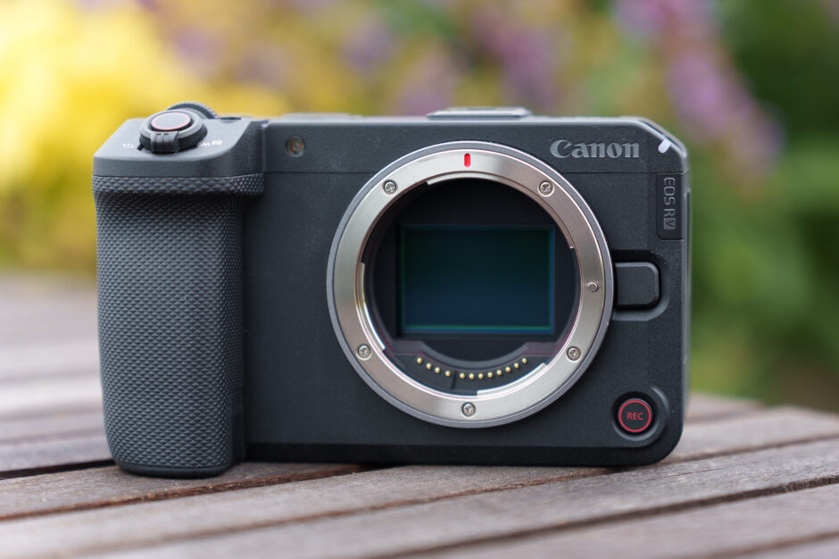 Canon EOS R6 V : une caméra « hybride », pivot entre la C50 et l’EOS R6 Mark III