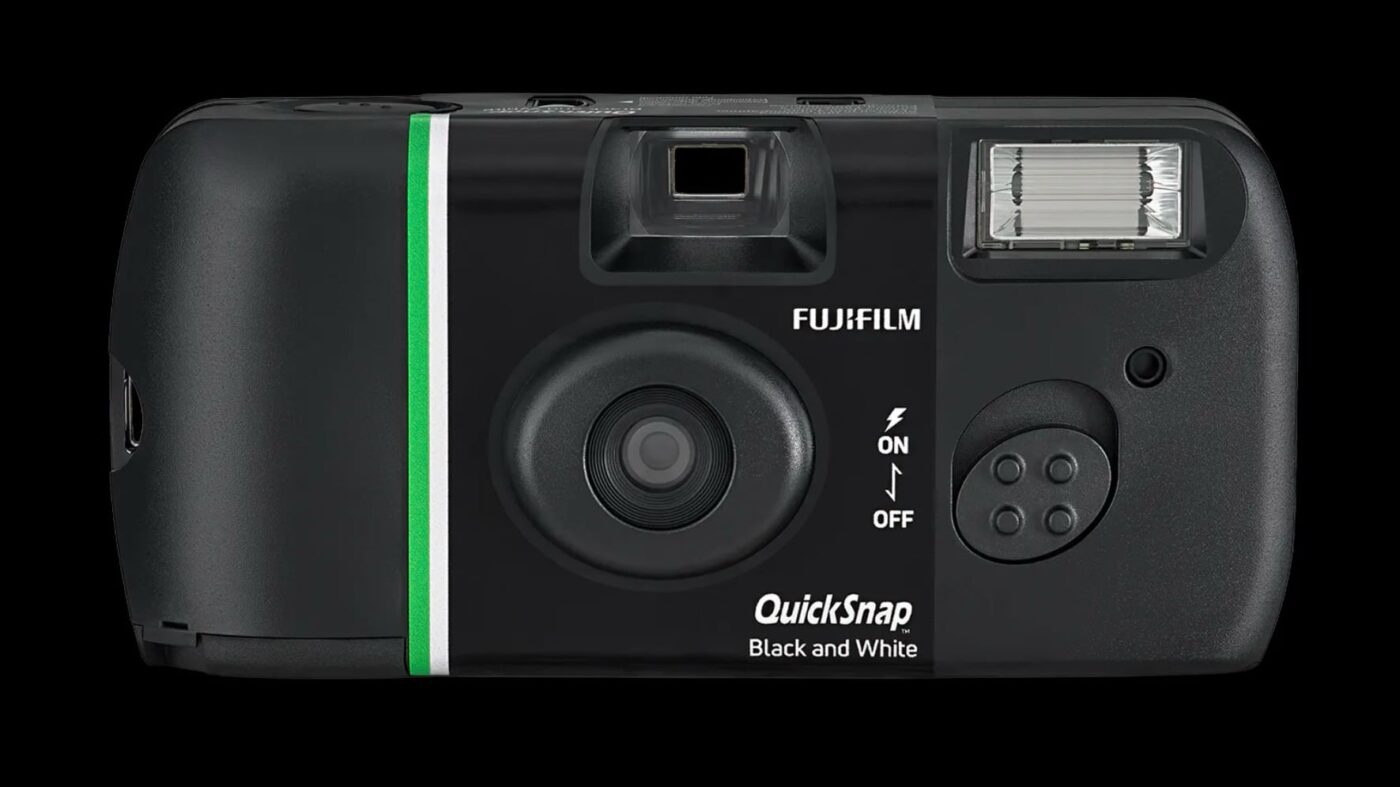 Appareil jetable Fujifilm QuickSnap Black and White de face