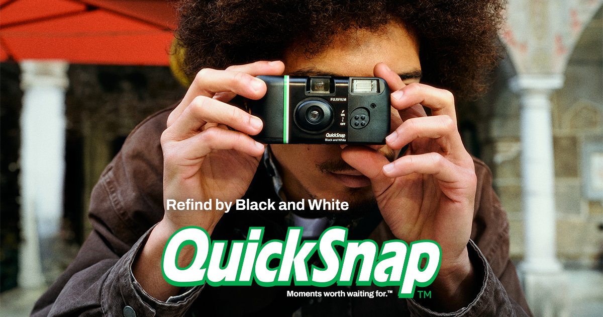 Appareil photo jetable Fujifilm QuickSnap Black and White vu de face